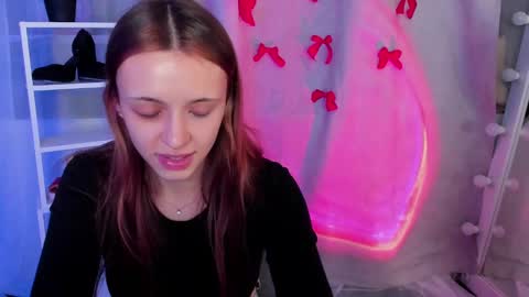 Snapshot of mipsymipson chatting on 02/06/25, 01:10 NEXT STREAM NOVEMBER  27282930 online show from 02/06/25, 01:10