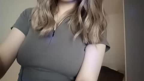 Mira doll online show from 01/06/26, 04:05