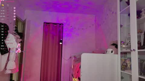 Mira online show from 12/17/25, 08:04