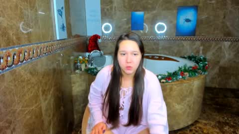 Snapshot of mira_karter chatting on 12/20/24, 01:47 Mira online show from 12/20/24, 01:47