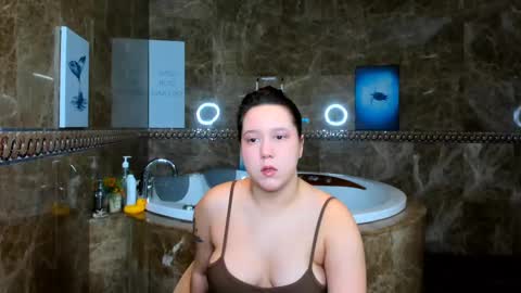 Snapshot of mira_karter chatting on 03/02/25, 01:58 Mira online show from 03/02/25, 01:58
