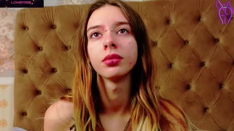 Snapshot of mira_lynxx chatting on 11/29/25, 01:52 mira_lynxx online show from 11/29/25, 01:52