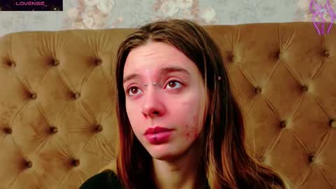 Snapshot of mira_lynxx chatting on 11/30/25, 02:04 mira_lynxx online show from 11/30/25, 02:04