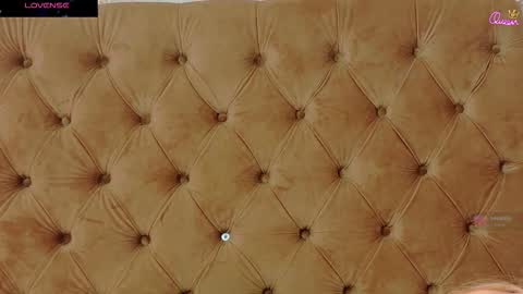 Snapshot of mira_lynxx chatting on 01/19/26, 05:11 mira_lynxx online show from 01/19/26, 05:11