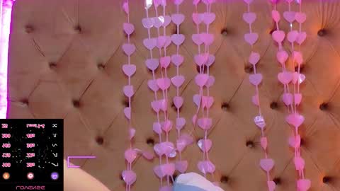 Snapshot of mira_lynxx chatting on 02/22/26, 06:02 mira_lynxx online show from 02/22/26, 06:02