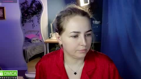Snapshot of mira_mermayd chatting on 06/17/26, 01:08 Mira online show from 06/17/26, 01:08