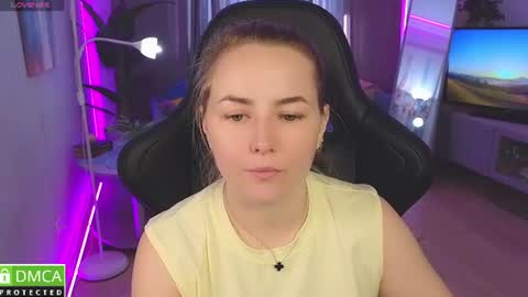 Snapshot of mira_mermayd chatting on 06/20/26, 01:09 Mira online show from 06/20/26, 01:09