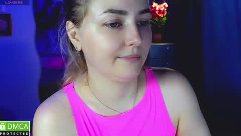 Snapshot of mira_mermayd chatting on 06/25/26, 01:16 Mira online show from 06/25/26, 01:16