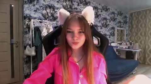 Snapshot of mira_princess chatting on 07/04/26, 02:56 MIRAcle online show from 07/04/26, 02:56