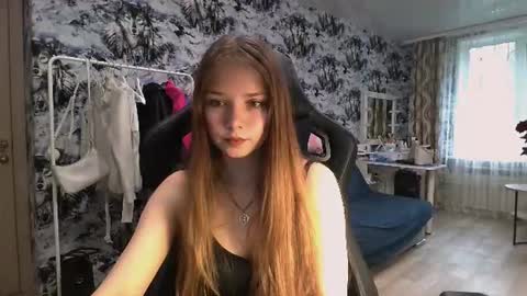 Snapshot of mira_princess chatting on 07/10/26, 11:35 MIRAcle online show from 07/10/26, 11:35