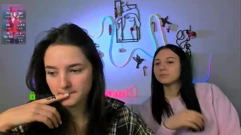 Snapshot of mira_vibe chatting on 01/11/26, 07:19 Mira online show from 01/11/26, 07:19