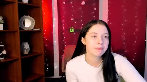 Snapshot of mira_vibe chatting on 01/16/26, 07:18 Mira online show from 01/16/26, 07:18