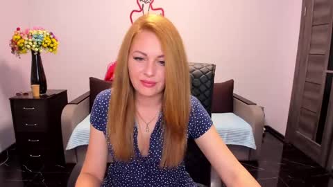 Snapshot of mira_whites chatting on 03/08/25, 12:52 Mira online show from 03/08/25, 12:52