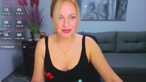 Mira online show from 11/25/25, 01:22