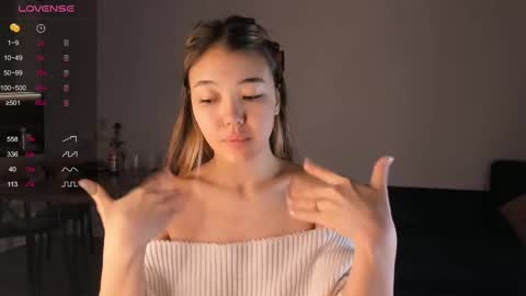 Snapshot of miraann chatting on 03/06/25, 03:13 Mirana online show from 03/06/25, 03:13