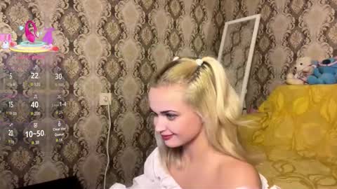 mirabella333 online show from 10/28/25, 06:32