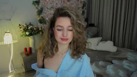 Emma online show from 11/12/25, 07:35