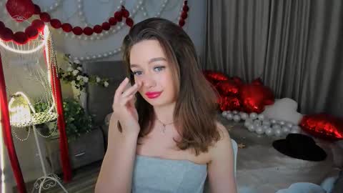 Emma online show from 03/10/26, 08:03