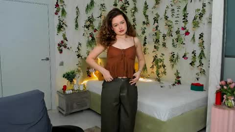 Emma online show from 04/09/26, 06:13