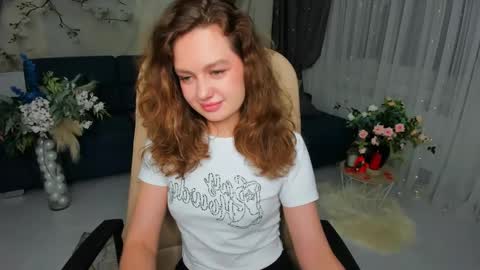 Emma online show from 04/15/26, 07:58