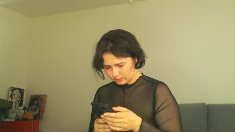 Snapshot of miradiaz chatting on 06/20/26, 08:17 Meera online show from 06/20/26, 08:17