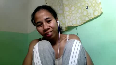 Snapshot of mirah881 chatting on 09/16/25, 06:53 mirah881 online show from 09/16/25, 06:53
