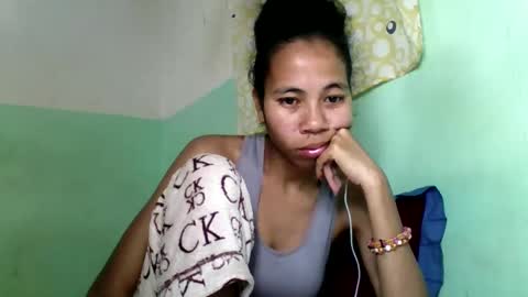 Snapshot of mirah881 chatting on 09/30/25, 08:03 mirah881 online show from 09/30/25, 08:03