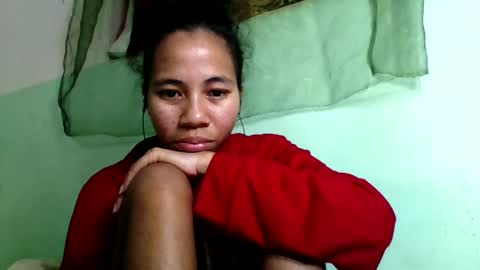 Snapshot of mirah881 chatting on 10/03/25, 06:05 mirah881 online show from 10/03/25, 06:05