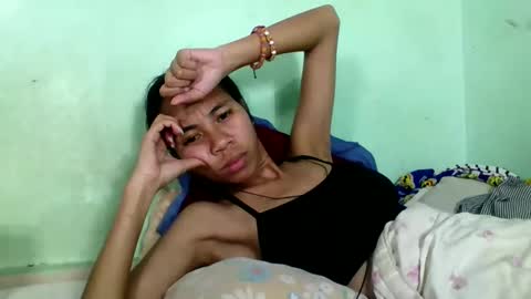 Snapshot of mirah881 chatting on 10/11/25, 06:17 mirah881 online show from 10/11/25, 06:17