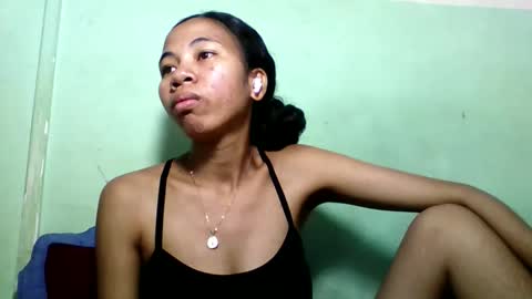 mirah881 online show from 05/20/26, 07:47