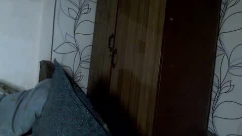 Snapshot of mirahardmanxx chatting on 02/28/25, 05:15 Happy New Year online show from 02/28/25, 05:15