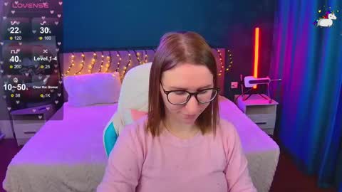 Mira online show from 12/01/25, 07:24