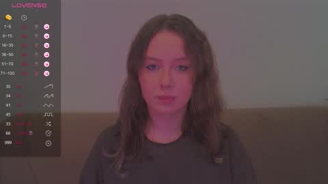 Kira online show from 11/04/25, 12:26