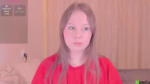 Kira online show from 04/02/26, 07:33