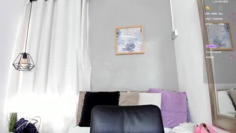 Snapshot of miranda_doll_ chatting on 06/05/26, 12:11 online show from 06/05/26, 12:11