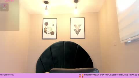 Snapshot of miranda_doll_ chatting on 06/26/26, 12:09 online show from 06/26/26, 12:09