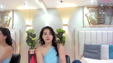Snapshot of miranda_doll_ chatting on 07/17/26, 12:01 online show from 07/17/26, 12:01