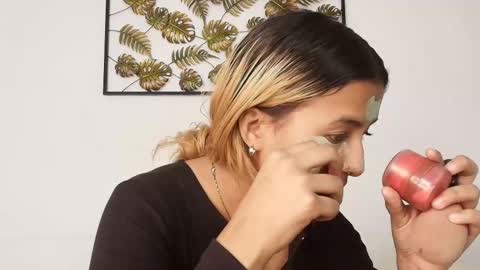 Miranda online show from 11/20/25, 12:05