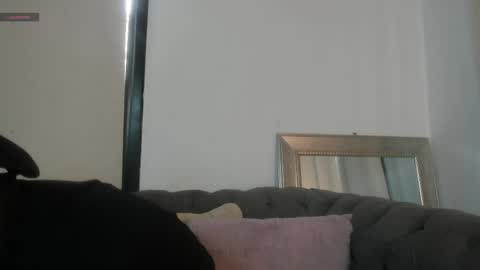 Miranda online show from 04/15/26, 12:23