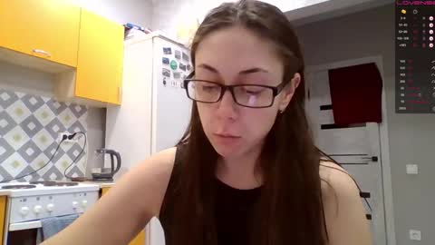 Snapshot of miranda_wish chatting on 10/23/25, 09:30 MIRANDA online show from 10/23/25, 09:30