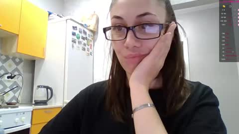 MIRANDA online show from 11/28/25, 02:20