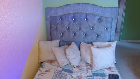 Snapshot of mirandabigboobs chatting on 01/15/26, 01:16 Miranda online show from 01/15/26, 01:16