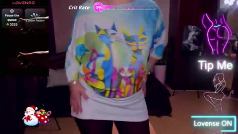 Snapshot of mirandadyson chatting on 10/04/25, 06:39 MirandaDyson online show from 10/04/25, 06:39