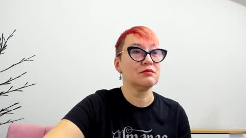 Snapshot of mirandagill chatting on 01/13/25, 08:47 mirandagill online show from 01/13/25, 08:47