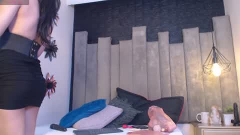 MiraRossi online show from 07/16/26, 11:38