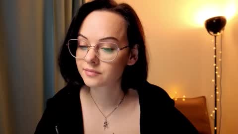 Snapshot of miraskyy chatting on 11/06/25, 03:46 MiraSkyy online show from 11/06/25, 03:46