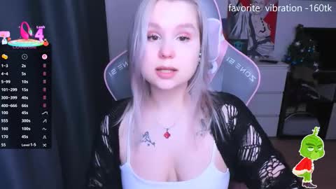 Kira online show from 01/11/26, 07:41