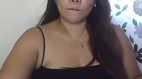 Snapshot of mireille_27 chatting on 10/05/25, 07:39 mireille_27 online show from 10/05/25, 07:39