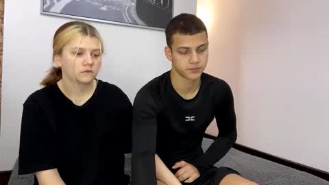 mirelcouple online show from 02/19/26, 10:11