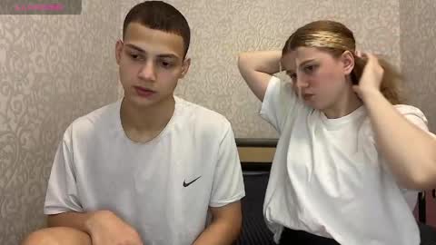 mirelcouple online show from 05/17/26, 10:55